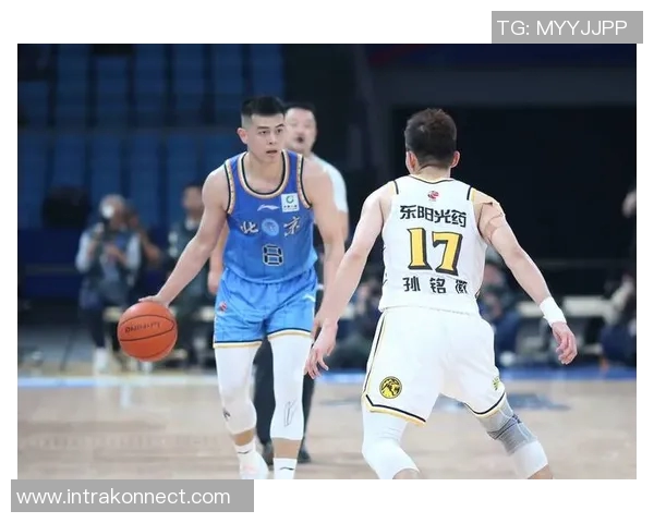 广厦G4逆转胜利胡金秋化身奇兵助球队夺冠