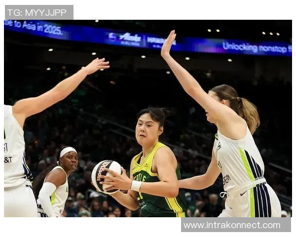 李月汝化身高炮终结连败三分球表现出色应被重用